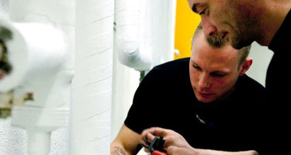 Vi har serviceaftaler på en bred vifte af skoler, institutioner, klub- og sportsfaciliteter.